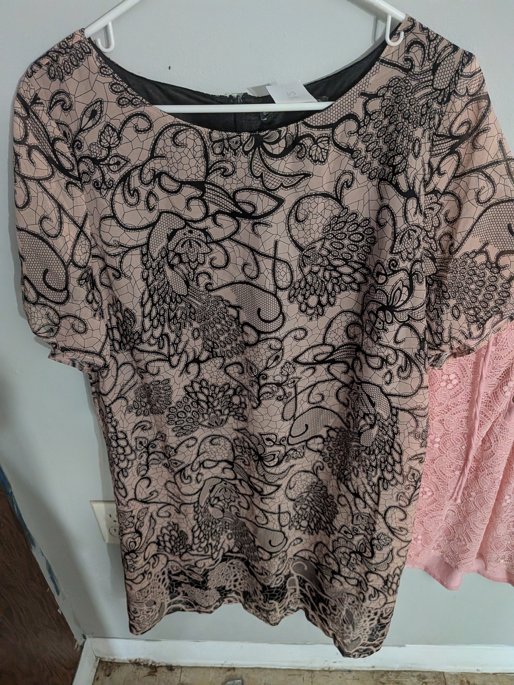 Women’s Pink Lace Overlay Short Sleeve dress